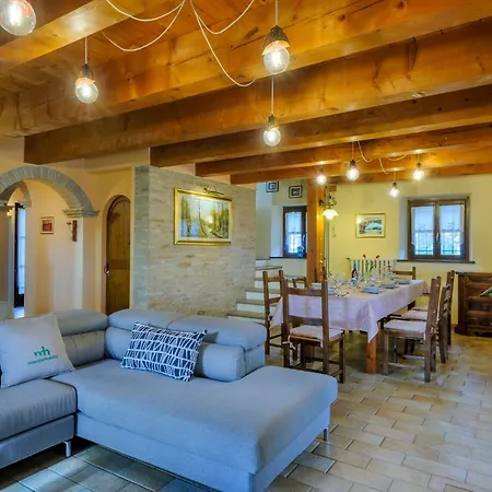 Casale Partemio 8 By Marche וילה *