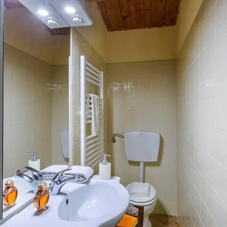 Casale Partemio 8 By Marche